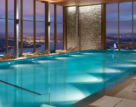 چراغ استخری